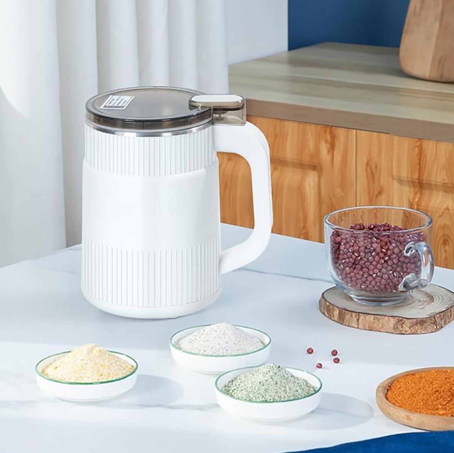 Household Small Powder Grinding Machine, Grain mills, Herb Grinder, Spice Grinder, Electric Coffee Grinder, Multifunctional Grinding Machine with 304 Stainless Steel Blade (White)